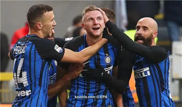 ?i=albums%2fmatches%2f1030745%2f2017-12-03-06365393_epa