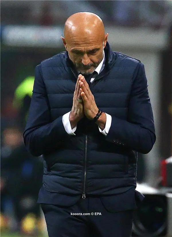 ?i=albums%2fmatches%2f1030745%2f2017-12-03-06365405_epa