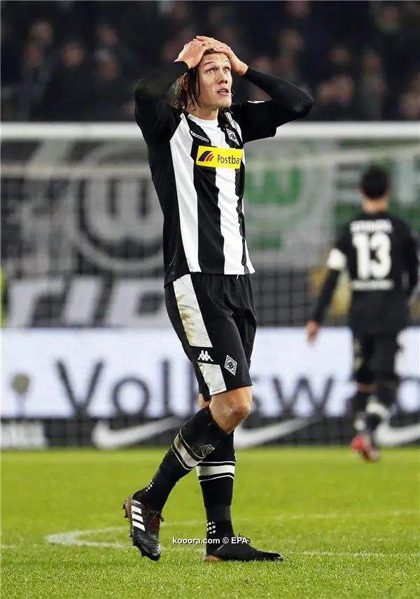 ?i=epa%2fsoccer%2f2017-12%2f2017-12-03%2f2017-12-03-06365549_epa