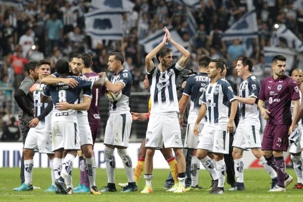 2017-12-04t021658z_1936318033_rc12baae2760_rtrmadp_3_soccer-mexico_reuters