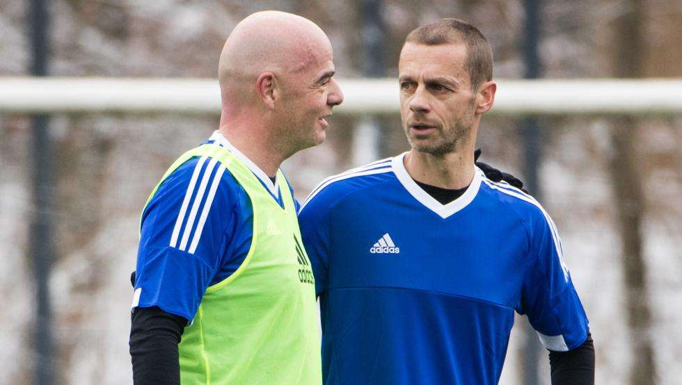 إنفانتينو وألكسندر تشيفرين