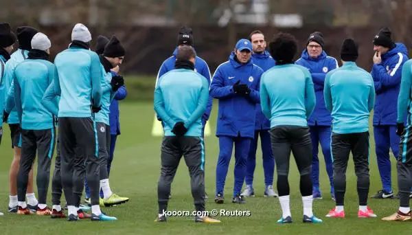 ?i=reuters%2f2017-12-04%2f2017-12-04t113522z_1779246496_rc14443f0bb0_rtrmadp_3_soccer-champions-che-atm-preview_reuters