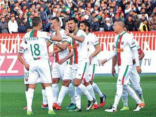 بولخوة مع فريقه