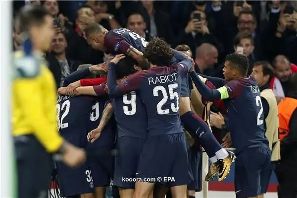 ?i=epa%2fsoccer%2f2017-09%2f2017-09-27%2f2017-09-27-06231114_epa