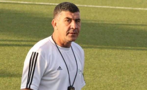 عماد خانكان