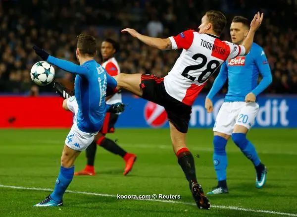 ?i=reuters%2f2017-12-06%2f2017-12-06t200333z_2142056196_rc135506fc00_rtrmadp_3_soccer-champions-fey-nap_reuters