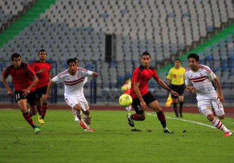 جانب من لقاء سابق بين الفريقين