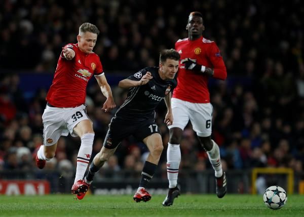 مانشستر يونايتد أمام سيسكا موسكو