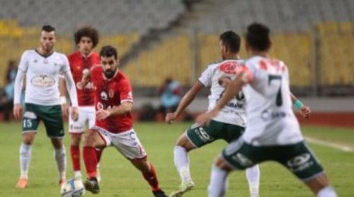 لقاء سابق بين الأهلي والمصري