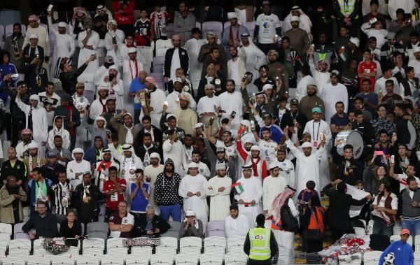 جماهير إماراتية