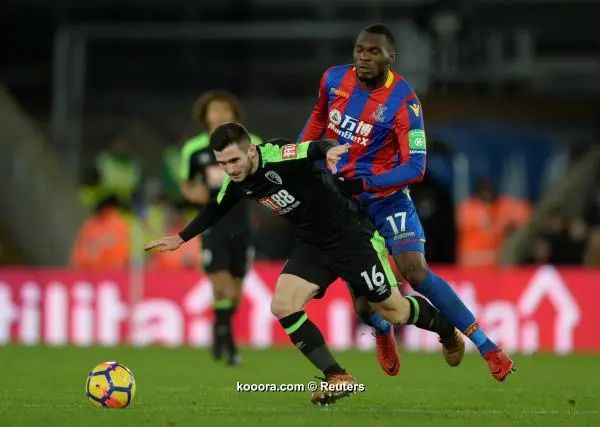 ?i=reuters%2f2017-12-09%2f2017-12-09t165020z_472352990_rc18f0c946a0_rtrmadp_3_soccer-england-cry-bou_reuters