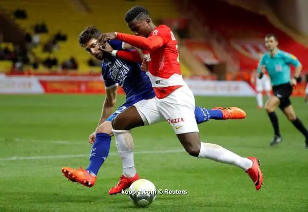 ?i=reuters%2f2017-12-09%2f2017-12-09t195610z_1000691526_rc1ccebb53b0_rtrmadp_3_soccer-france-amo-tro_reuters