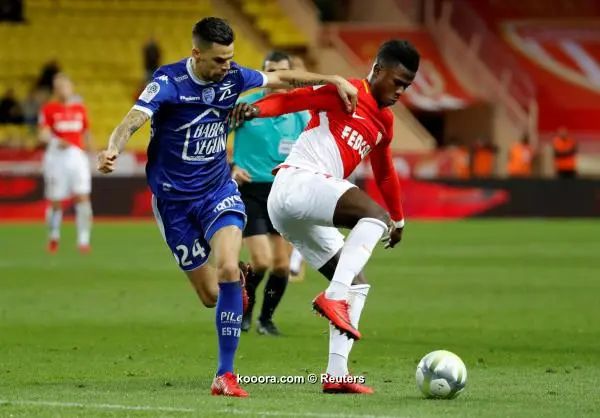 ?i=reuters%2f2017-12-09%2f2017-12-09t194431z_1793536512_rc1181761a10_rtrmadp_3_soccer-france-amo-tro_reuters