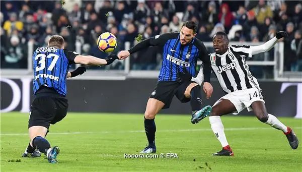 ?i=epa%2fsoccer%2f2017-12%2f2017-12-09%2f2017-12-09-06379914_epa