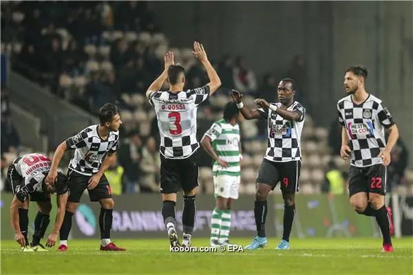 ?i=epa%2fsoccer%2f2017-12%2f2017-12-09%2f2017-12-09-06380189_epa