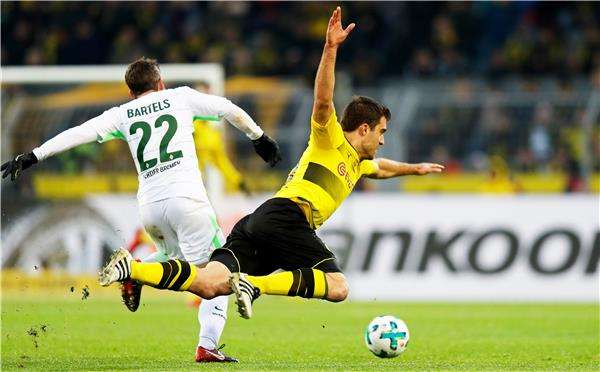 بارتيلز أمام دورتموند