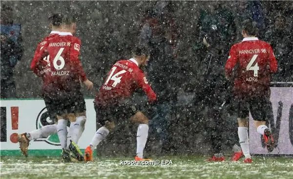 ?i=epa%2fsoccer%2f2017-12%2f2017-12-10%2f2017-12-10-06381596_epa