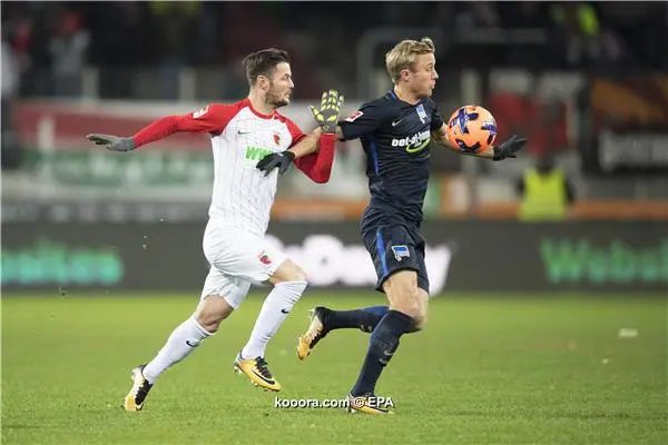 ?i=epa%2fsoccer%2f2017-12%2f2017-12-10%2f2017-12-10-06381801_epa