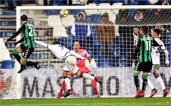 ?i=epa%2fsoccer%2f2017-12%2f2017-12-10%2f2017-12-10-06381833_epa