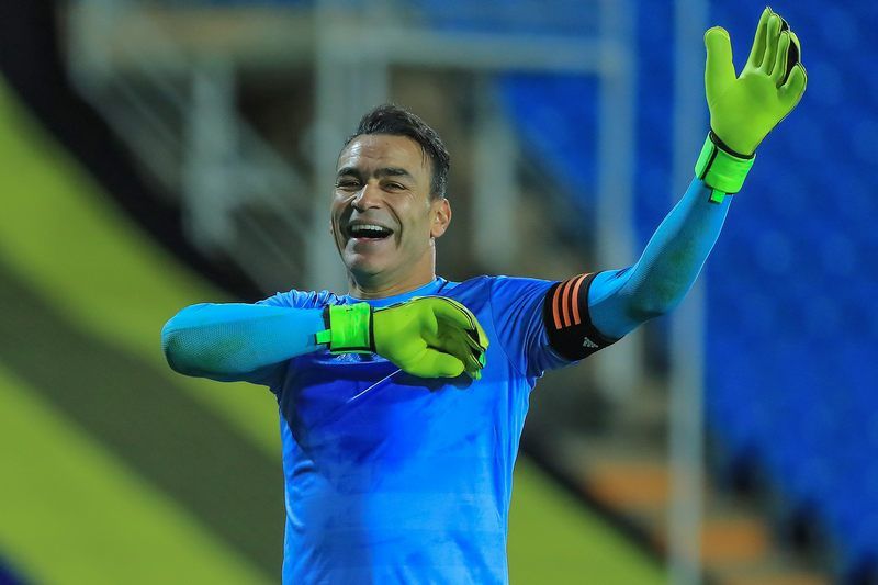 عصام الحضري 