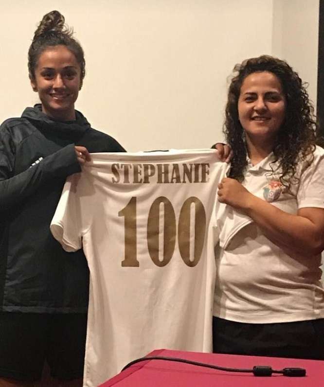 قائدة منتخب الأردن للسيدات ستيفاني النبر والاحتفاء بمائة مباراة