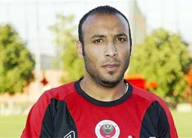 أيمن عبد العزيز