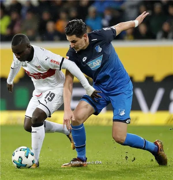 ?i=epa%2fsoccer%2f2017-12%2f2017-12-13%2f2017-12-13-06387629_epa