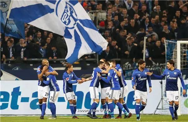 ?i=epa%2fsoccer%2f2017-12%2f2017-12-13%2f2017-12-13-06388135_epa