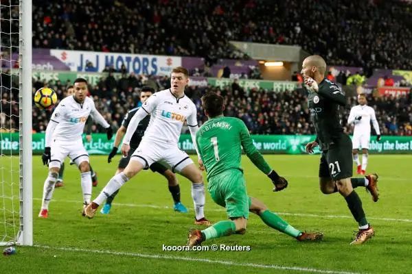 ?i=reuters%2f2017-12-13%2f2017-12-13t205732z_514528907_rc16807a7880_rtrmadp_3_soccer-england-swa-mci_reuters