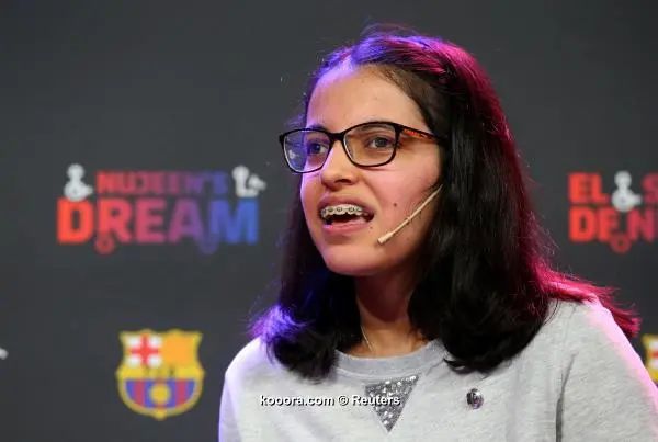?i=reuters%2f2017-12-14%2f2017-12-14t131818z_1714105191_rc1809708180_rtrmadp_3_soccer-spain-fcb-refugee_reuters