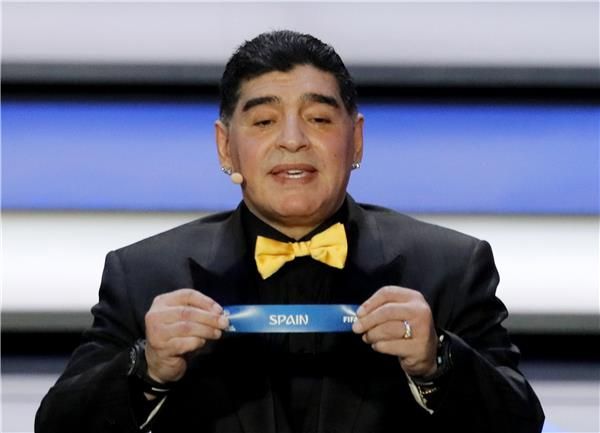 دييجو أرماندو مارادونا