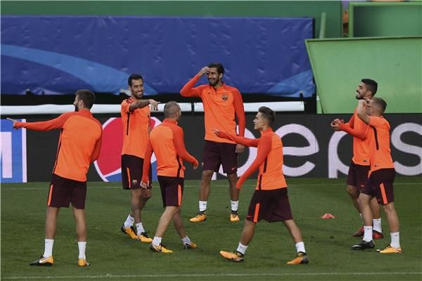 لاعبو برشلونة