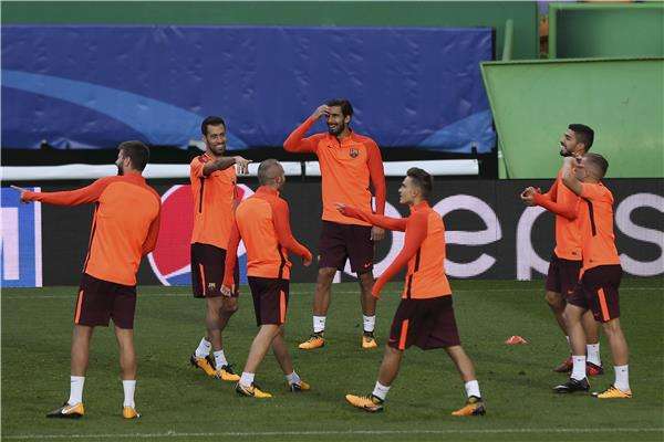 لاعبو برشلونة