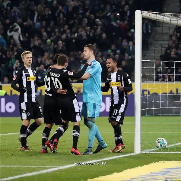 ?i=epa%2fsoccer%2f2017-12%2f2017-12-15%2f2017-12-15-06392291_epa