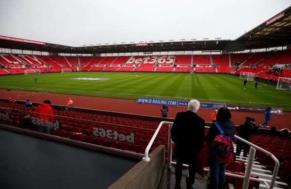 ملعب المباراة