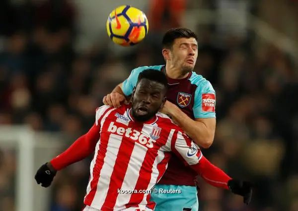 ?i=reuters%2f2017-12-16%2f2017-12-16t172333z_478224140_rc1c225fb1a0_rtrmadp_3_soccer-england-stk-whu_reuters