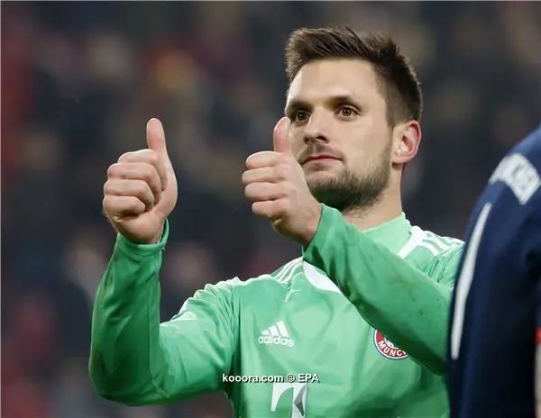 ?i=epa%2fsoccer%2f2017-12%2f2017-12-16%2f2017-12-16-06393909_epa