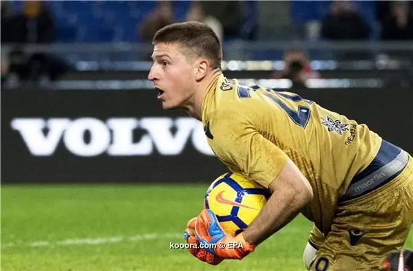 ?i=epa%2fsoccer%2f2017-12%2f2017-12-16%2f2017-12-16-06394397_epa