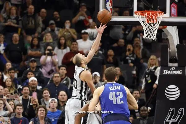 ?i=reuters%2f2017-12-17%2f2017-12-17t035019z_519513312_nocid_rtrmadp_3_nba-dallas-mavericks-at-san-antonio-spurs_reuters