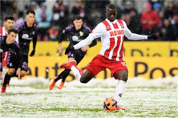 أثناء تنفيذ ركلة الجزاء