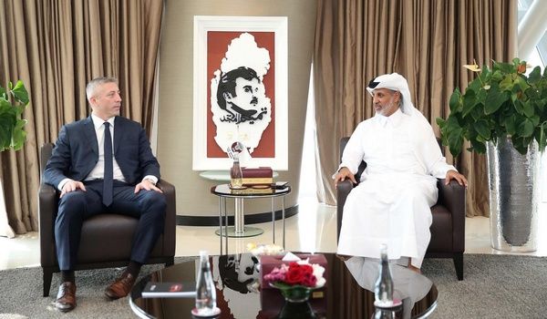 رئيسا الاتحادين القطري والصربي