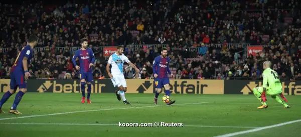 ?i=albums%2fmatches%2f1014431%2f2017-12-17t202113z_866546460_rc1f6a2db2c0_rtrmadp_3_soccer-spain-fcb-cor_reuters