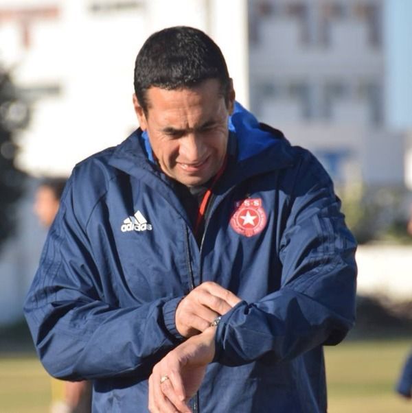 علي بومنيجل