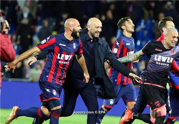 ?i=albums%2fmatches%2f1030772%2f2017-12-17-06395612_epa