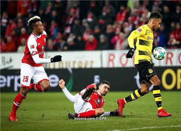 ?i=epa%2fsoccer%2f2017-12%2f2017-12-12%2f2017-12-12-06385781_epa