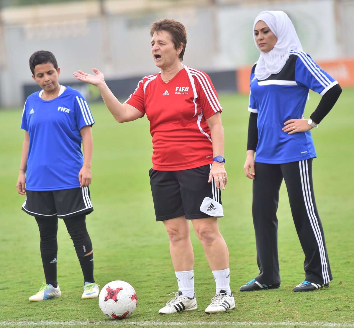 جانب من الدورة