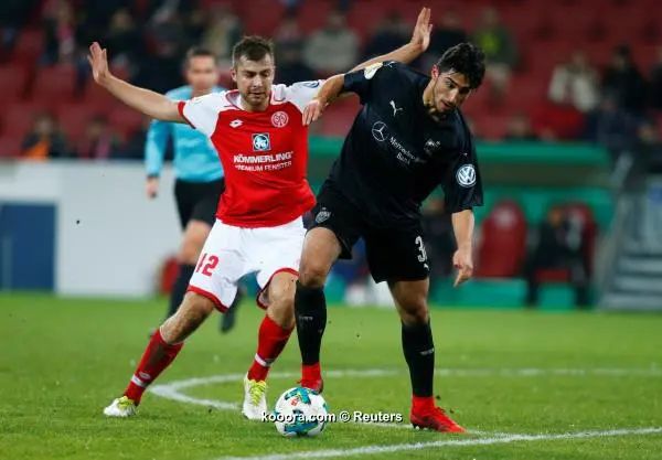 ?i=reuters%2f2017-12-19%2f2017-12-19t191059z_1402878788_rc1d0ff14850_rtrmadp_3_soccer-germany-mai-stu_reuters