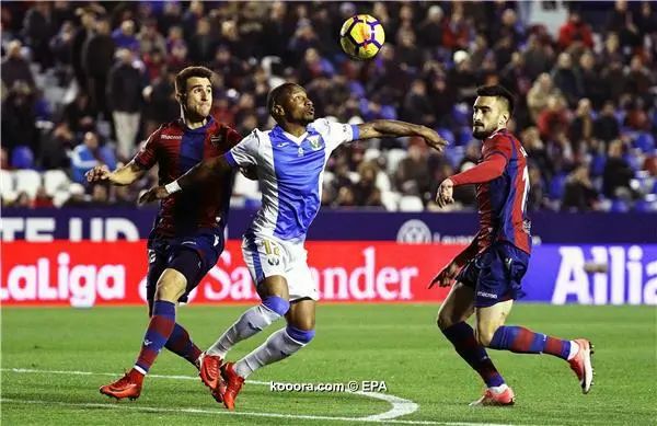 ?i=albums%2fmatches%2f1014448%2f2017-12-19-06399220_epa