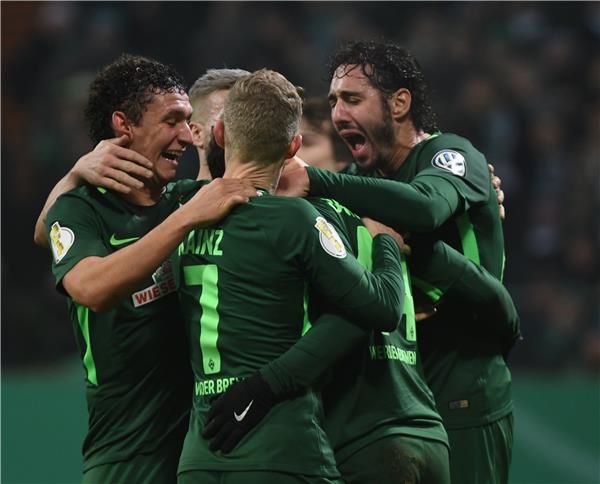 فرحة لاعبي  فيردر بريمن