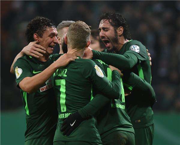 فرحة لاعبي  فيردر بريمن